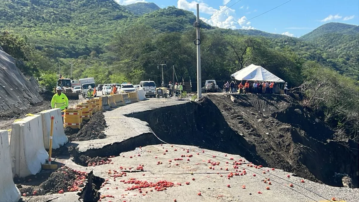 Digesett restringe paso y habilita rutas alternas por derrumbe en Ocoa