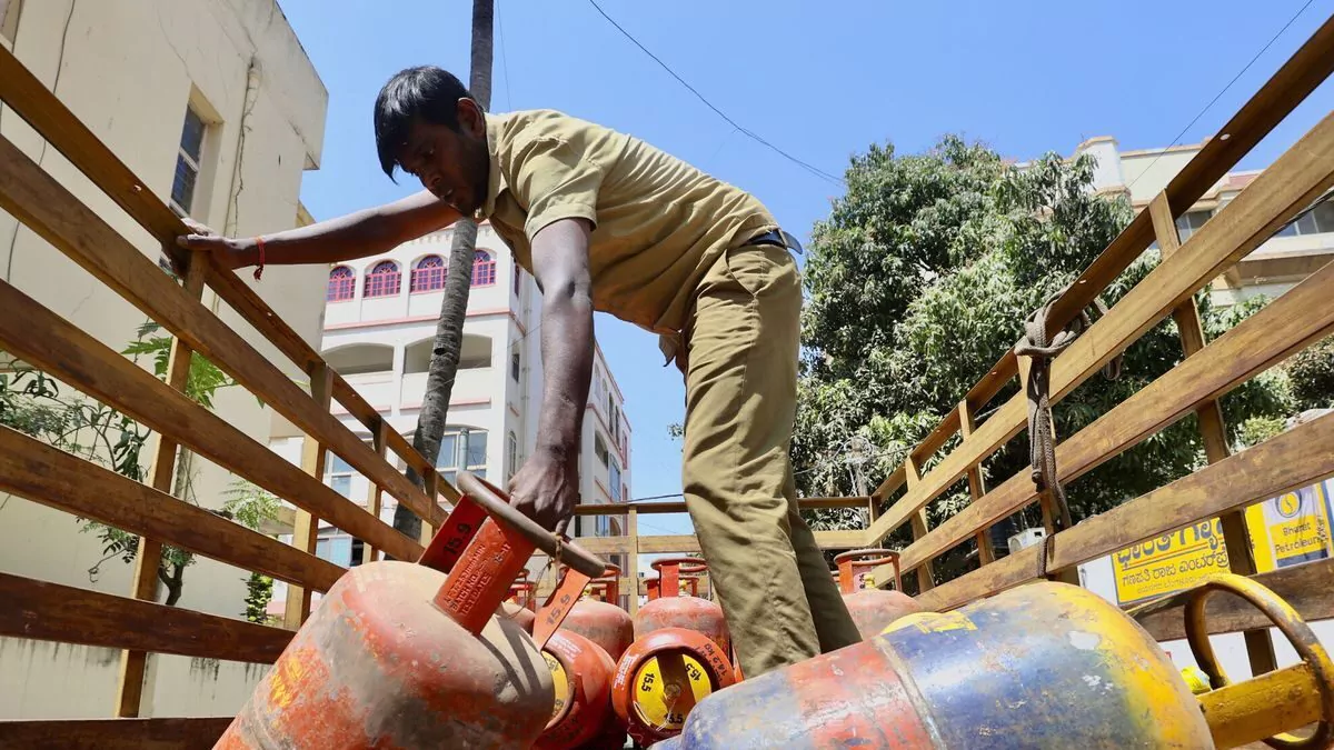El cierre de Ormuz apaga la cocina india: el mayor país del mundo se queda sin gas