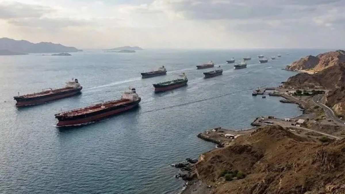 Irán declara “totalmente abierto” el estrecho de Ormuz hasta el fin del alto el fuego