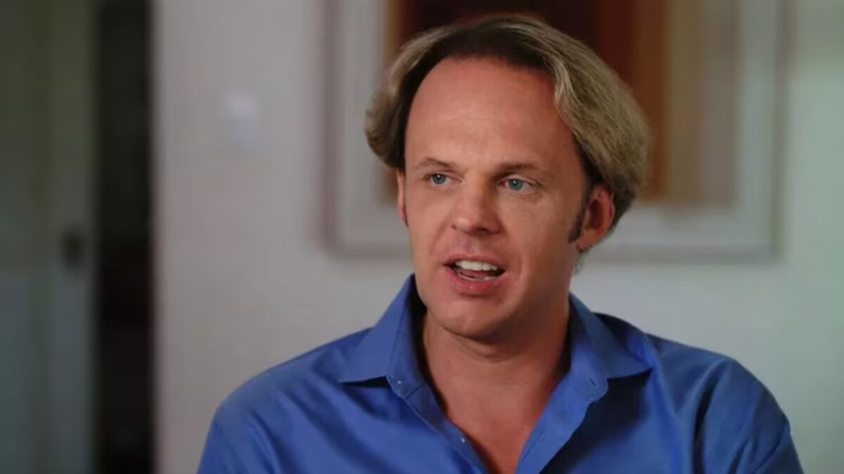 Muere el youtuber e investigador paranormal David Wilcock tras dispararse frente a su casa 
#NoticiasSIN