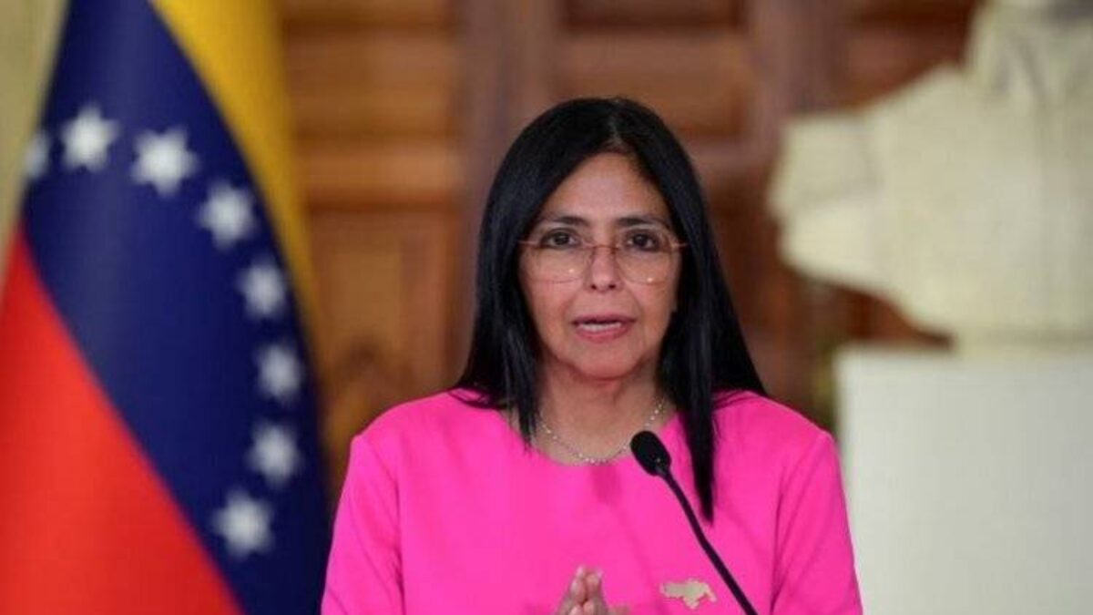 Venezuela recaudó más de 3.000 millones de dólares en primer trimestre por impuestos #NoticiasSIN

Detalles en:  

Visítenos en nuestro periódico