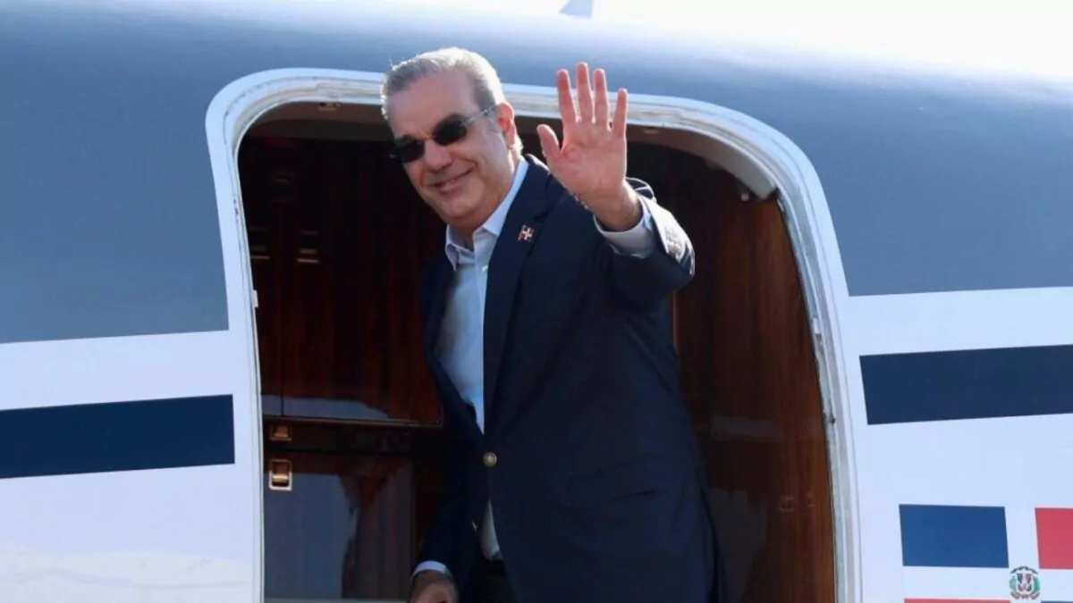 Abinader llega a Miami para recibir el premio “Campeón de la Libertad”