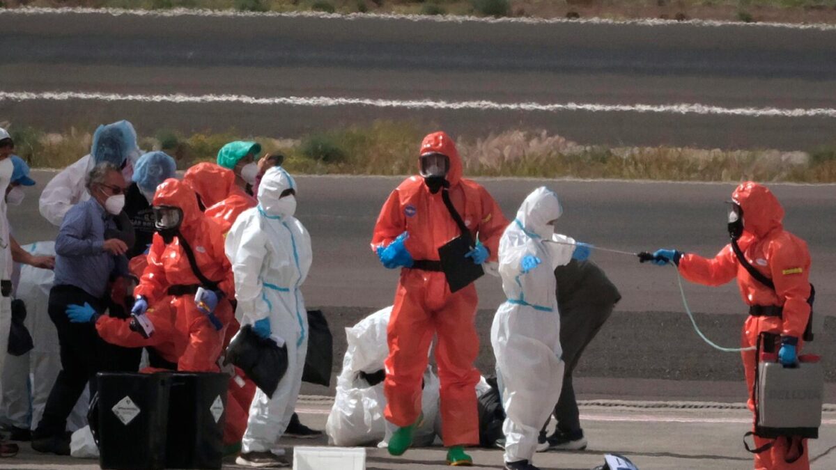 Canadá vigila a 36 personas por el brote de hantavirus vinculado a un crucero #NoticiasSIN 

Amplíe detalles aquí: