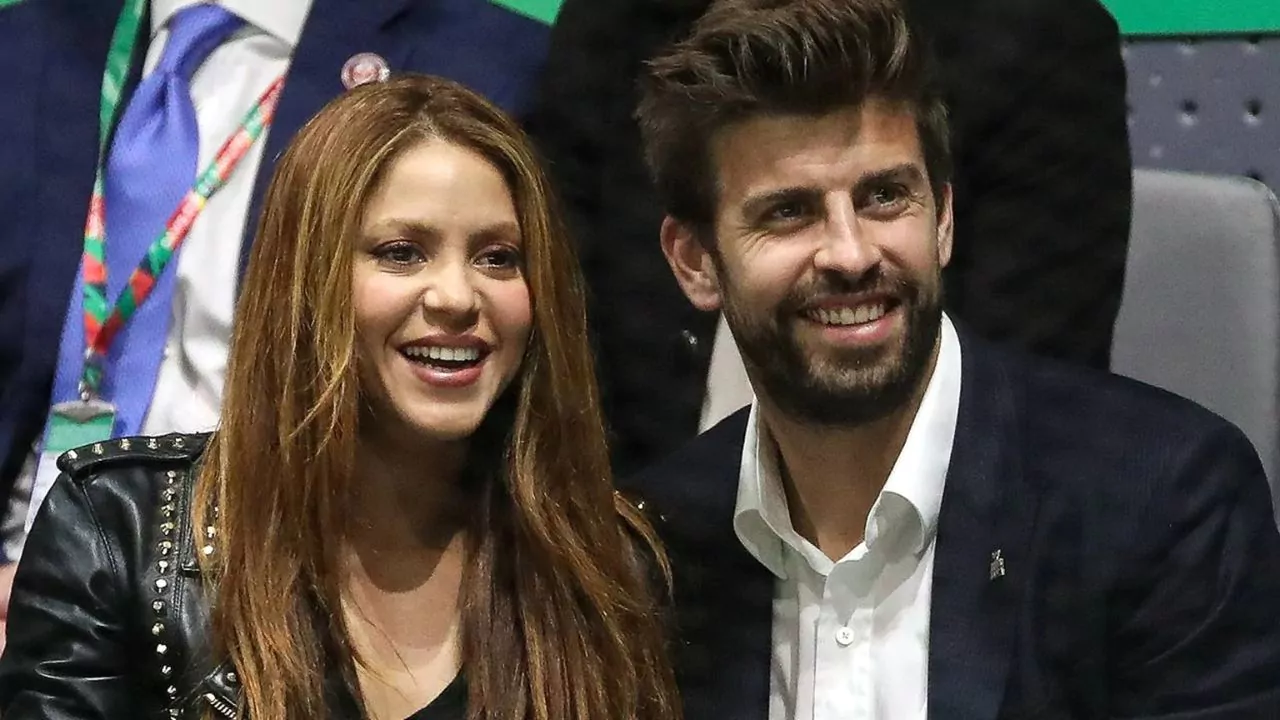Shakira y Gerard Piqué sonríen en un evento, en medio de la tendencia previa a la final España-Argentina del Mundial 2026
