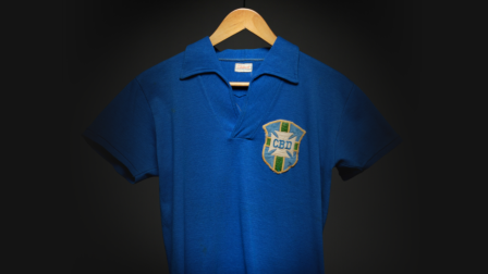 Camiseta que Pelé usó en final del Mundial de 1958 se subasta por 4,9 millones de dólares