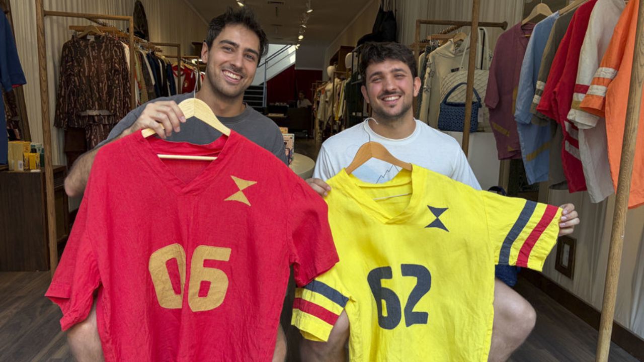 Moda y fútbol se unen: subasta de camisetas mundialistas en Nueva York